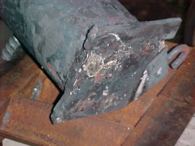 closeup of fialed crucible from copper heat.jpg